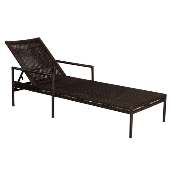 Adjustable back outdoor chaise