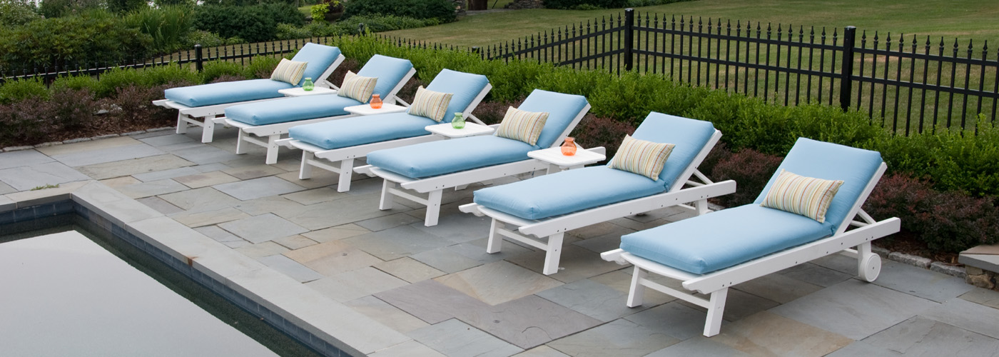 Seaside Casual Complementary Pieces
