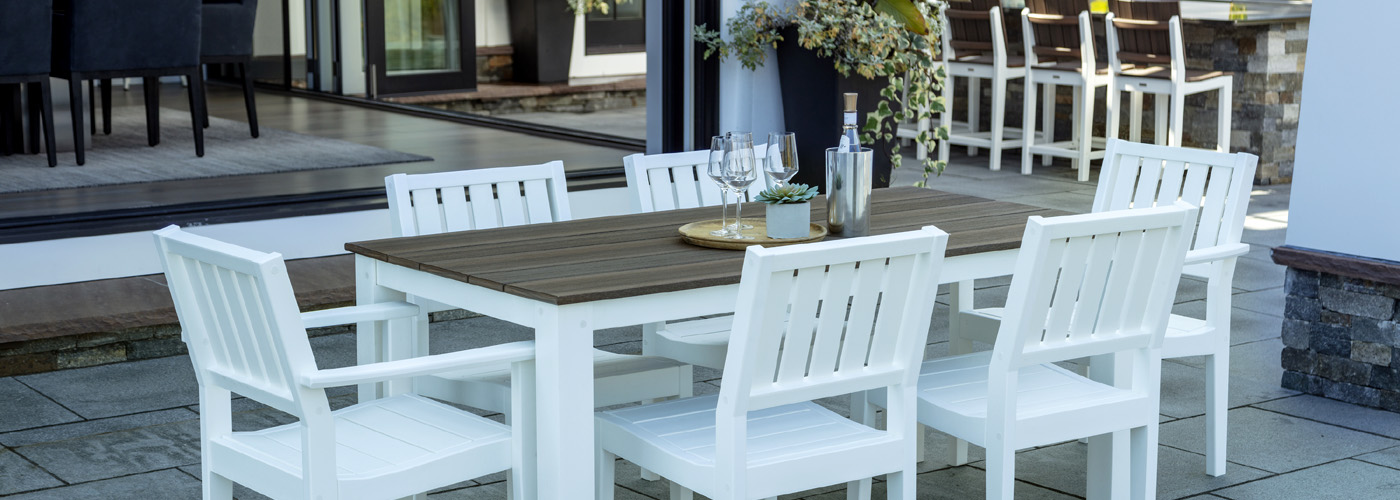 Seaside Casual Greenwich Collection