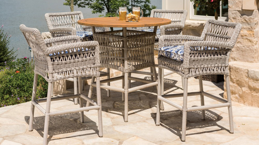 Lloyd Flanders Mackinac Wicker Patio Bar Set