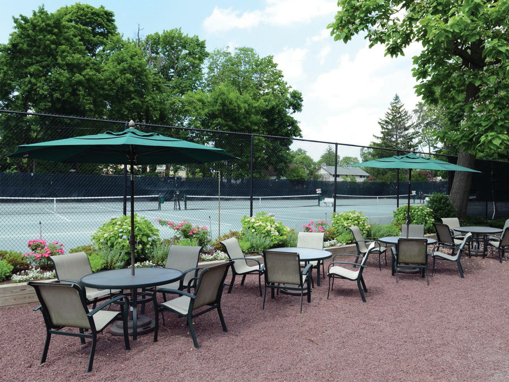 Country Club Tennis Court Furniture