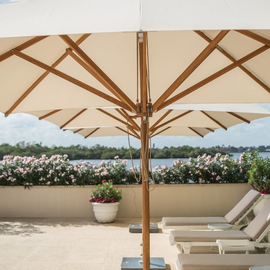 Levante 8.5' x 11.5' Rectangle Umbrella - 2.25" Pole - 25x35m-REC-L