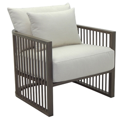 Castelle Avenue Cushioned Lounge Chair - 9E10R