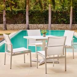 Castelle Davenport Square Patio Dining Set for 4