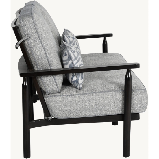 Holland Cushioned Loveseat with Two Accent Pillows - 6C11T