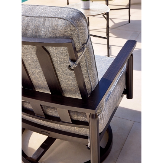 Holland Cushioned Lounge Swivel Rocker with One Accent Pillow - 6C15T