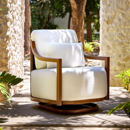 Samara Cushioned Lounge Action Chair with One Accent Pillow - 6B18R
