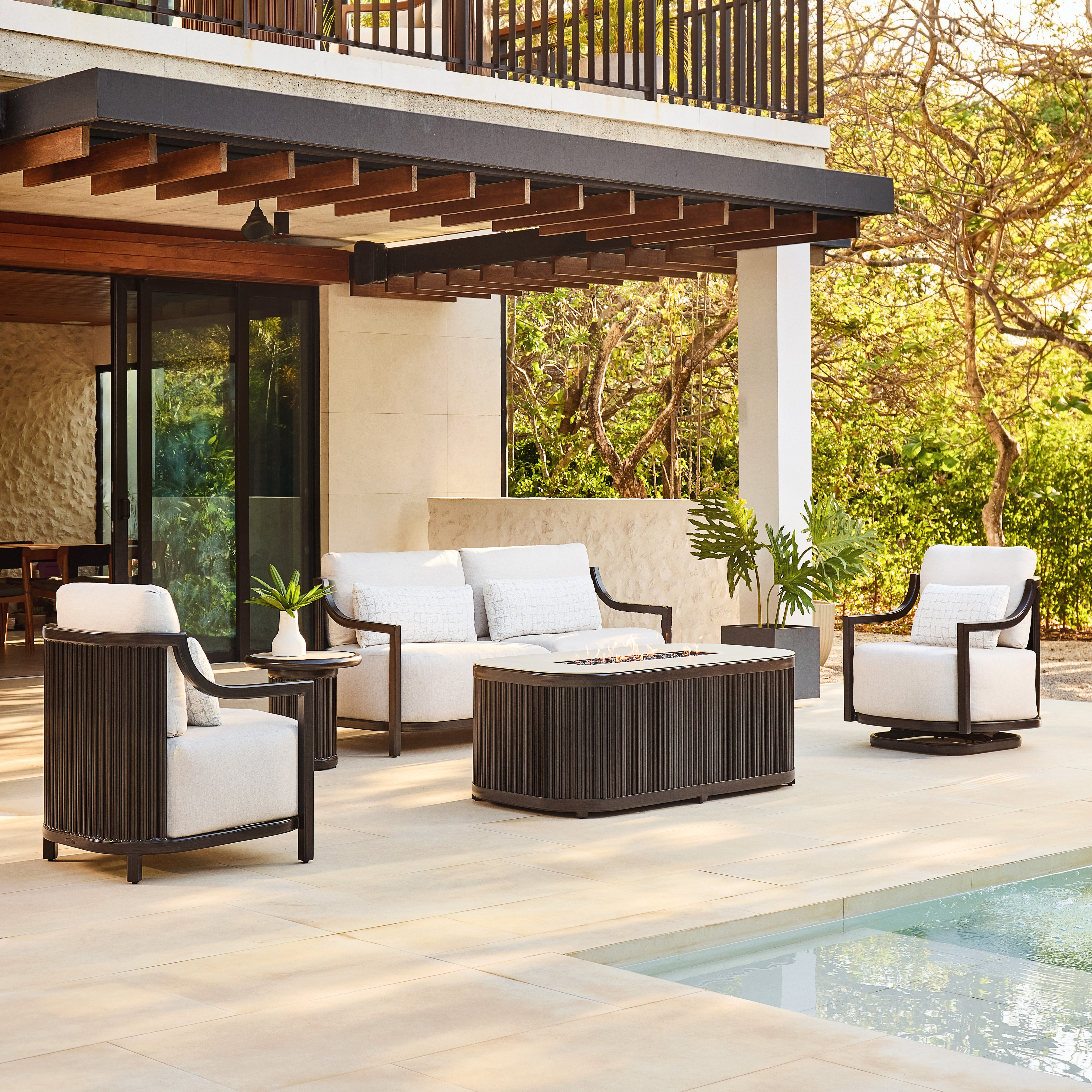 Castelle Samara Patio Set with Firepit Table
