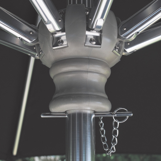 Aluminum 7.5' Round Commercial Umbrella with Manual Lift - 722