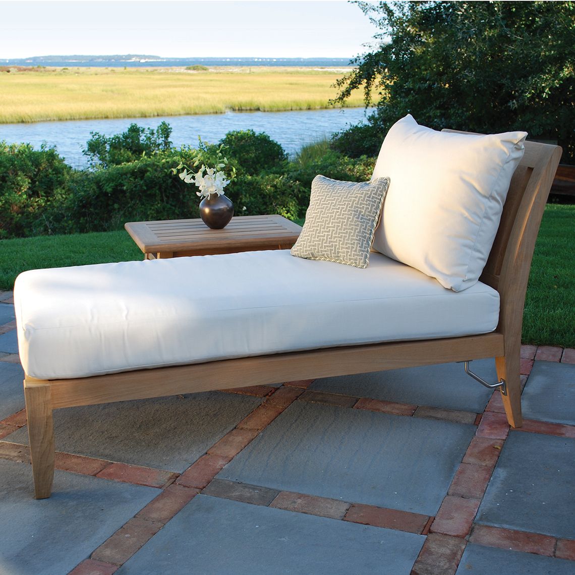 Ipanema Teak Chaise and Side Table Set