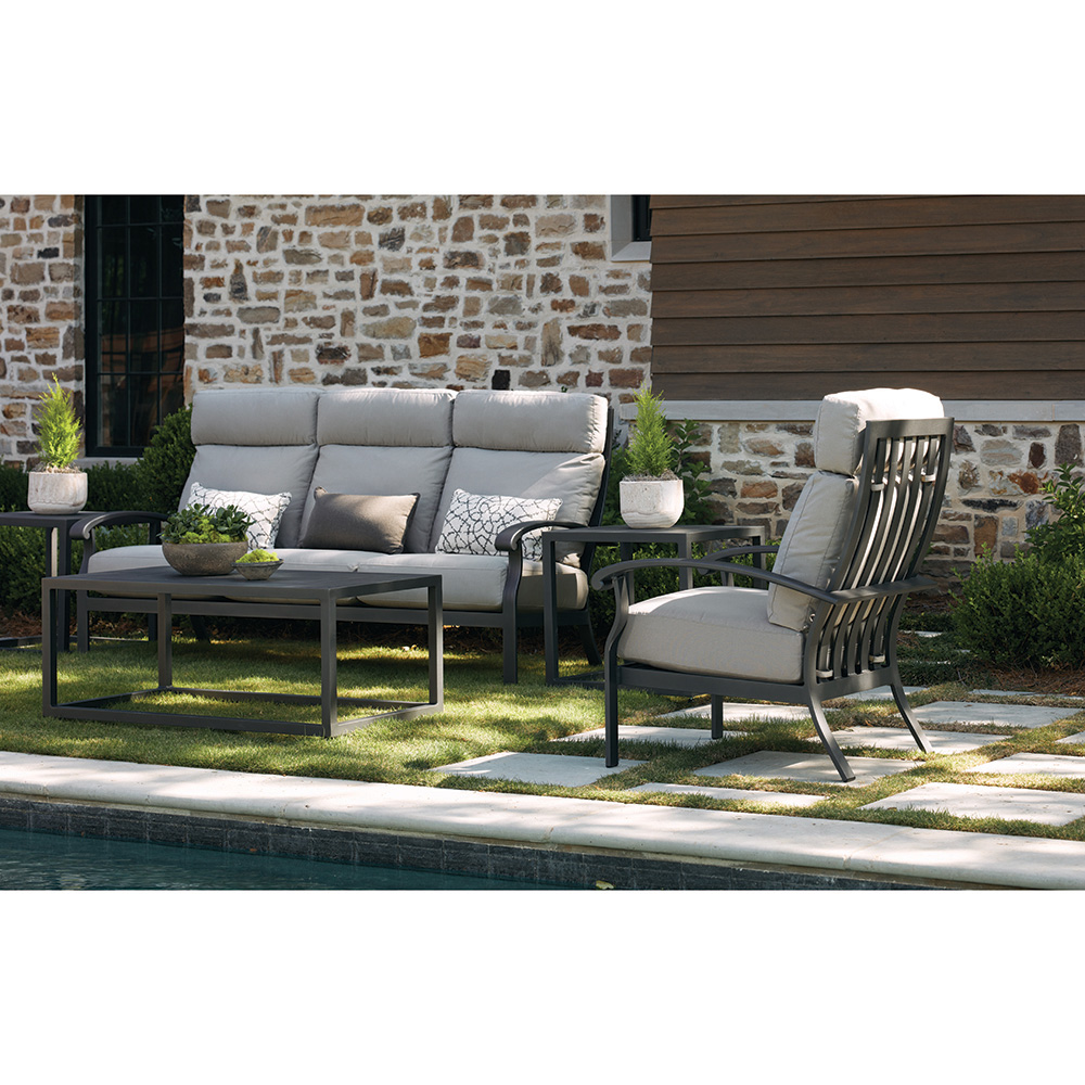 Lane Venture Smith Lake Cushion Patio Set
