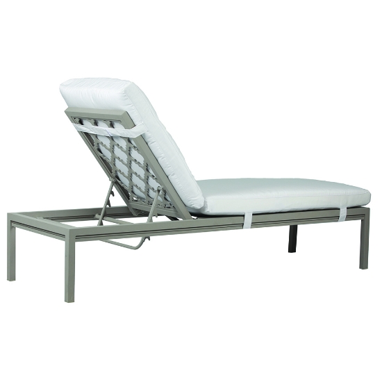 Willow chaise back