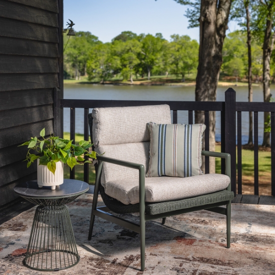 Lloyd Flanders Cascade Patio Lounge Chair and Side Table - LF-CASCADE-SET4