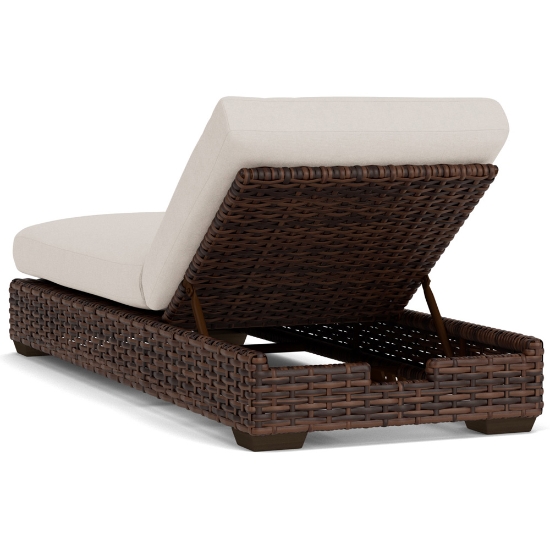Contempo Woven Vinyl Wicker Pool Chaise - 38023