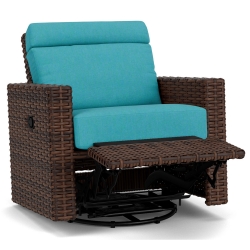 Lloyd Flanders Contempo Swivel Glider Recliner - 38092