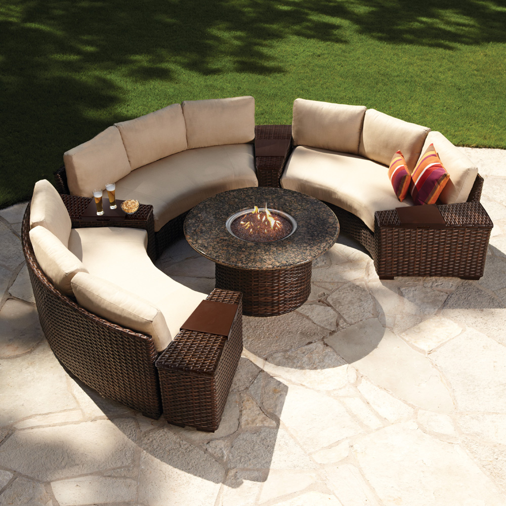 Lloyd Flanders Contempo Curved, Outdoor Sectional With Fire Pit