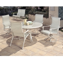 Scarsdale Sling Traditional Outdoor Dining Set for 4