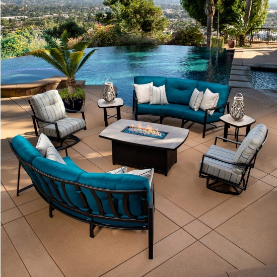 Avana aluminum crescent sofa with deep seating cushions