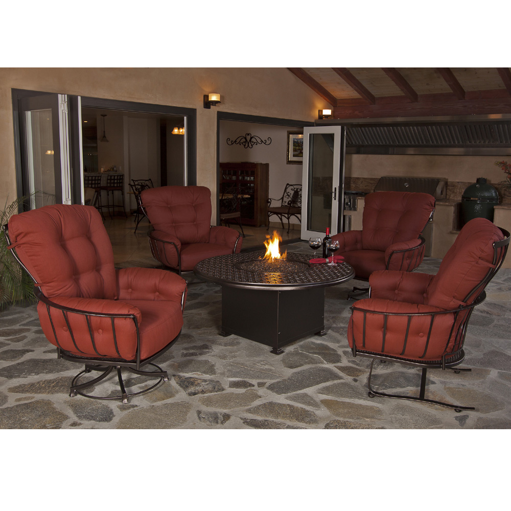 OW Lee Monterra Chat Set with Cast Top Fire Pit Table
