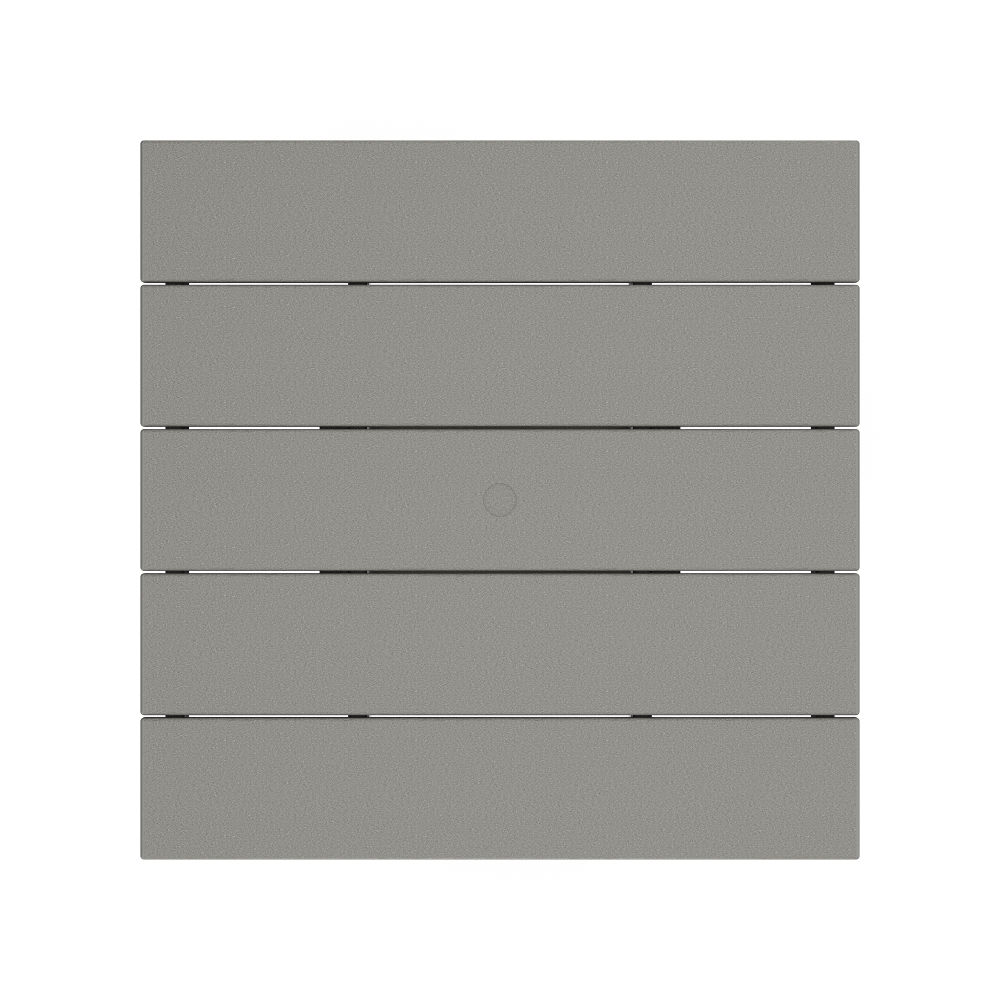 Farmhouse top detail