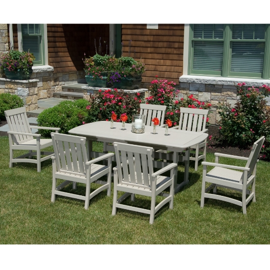 Portsmouth dining set