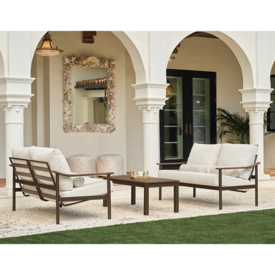 Chateau Loveseat - A0G0