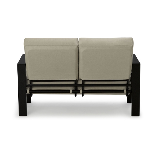 Larssen Cushion Loveseat - 1L40