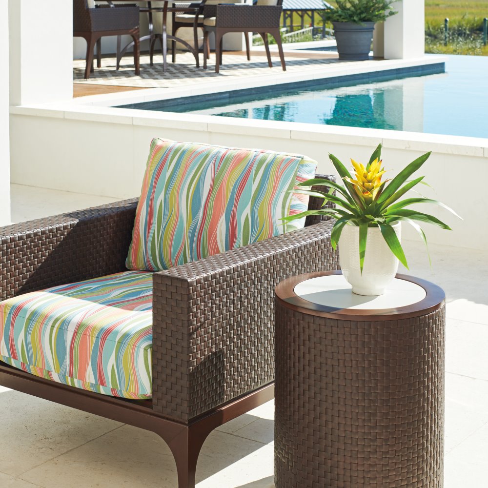 Abaco lounge chair and end table set