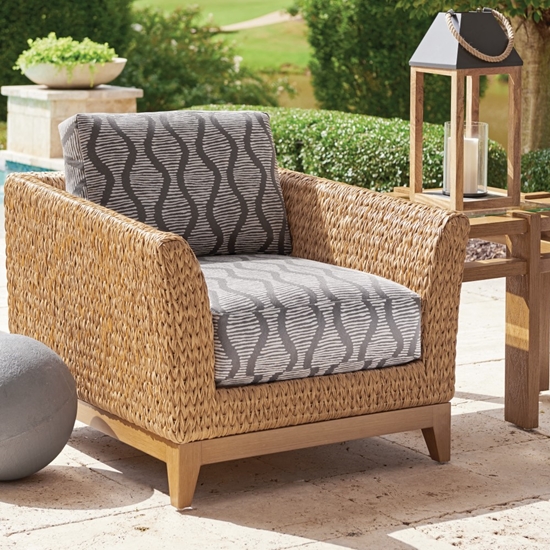 Los Altos Valley View wicker lounge chair with deep seating cushions