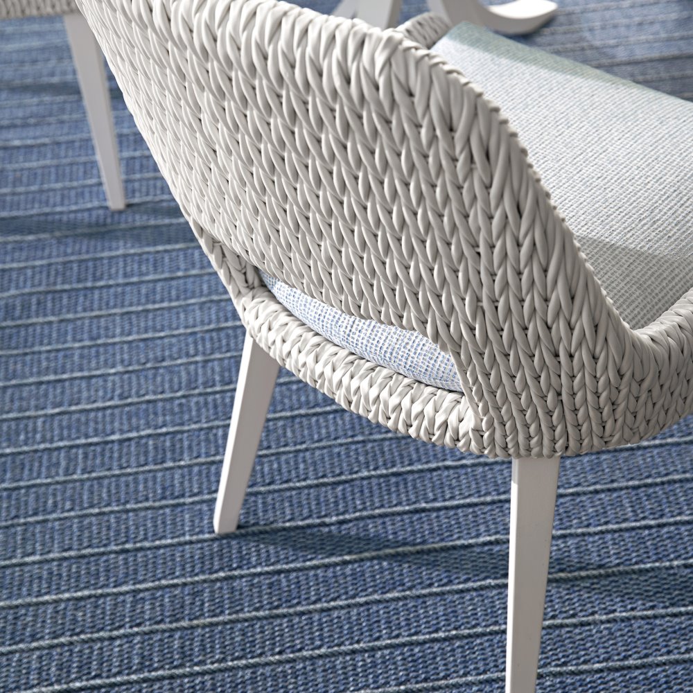 Ocean breeze frame detail