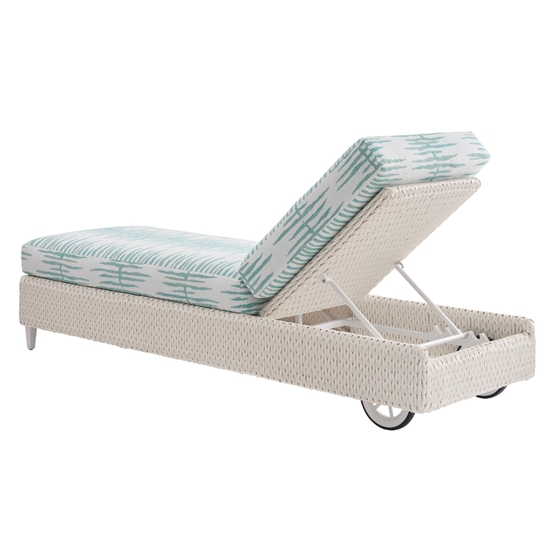 Ocean breeze chaise back view