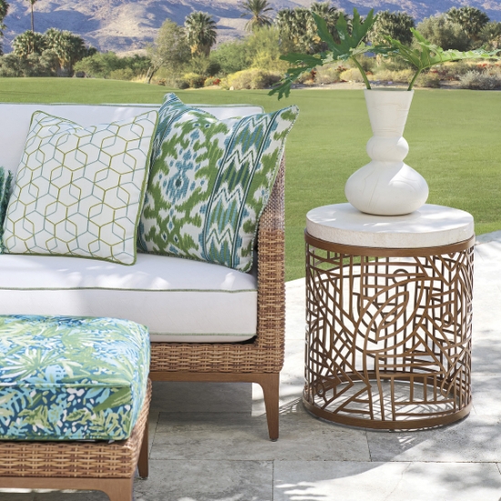Palm Desert Poolside Stone Top lifestyle