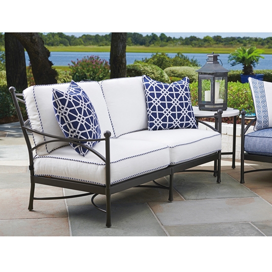 custom color outdoor lounge furniture