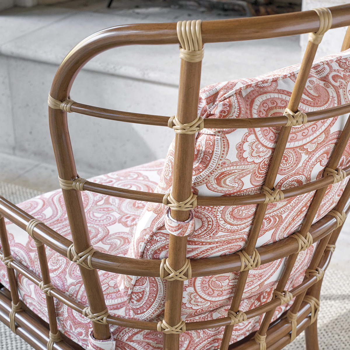 Tommy Bahama Sandpiper Bay Wing Chair - Thumbnail 2