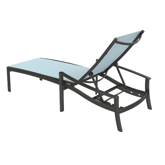 chaise back detail