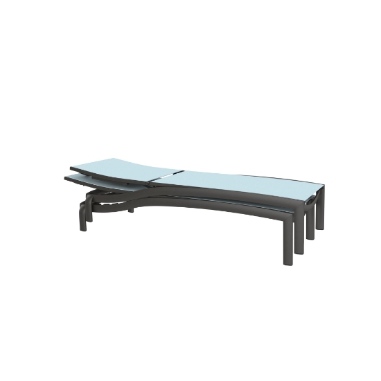 chaise stacked