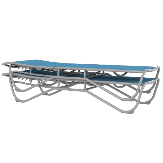 chaise stacked