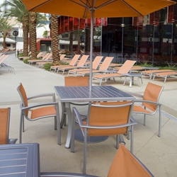 Tropitone South Beach Sling Outdoor Dining Set for 4 with Banchetto Table - TT-SOUTHBEACH-SET13