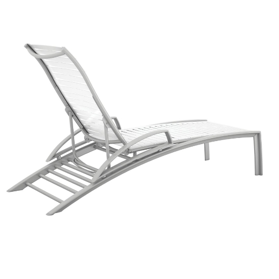 chaise back detail