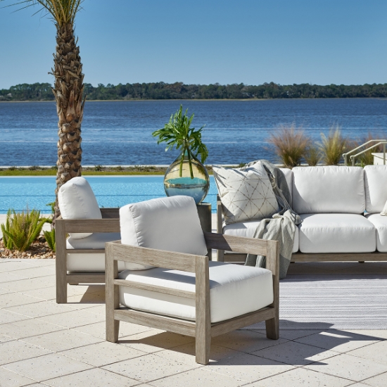 Universal Coastal Living La Jolla Lounge Chair set