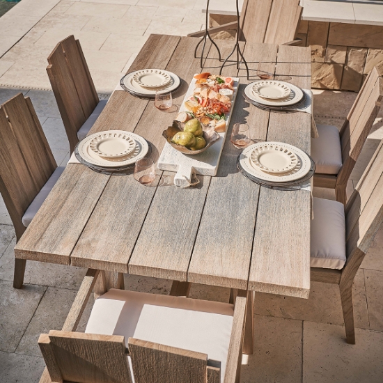 Universal Coastal Living Saratoga Rectangle Dining Table set