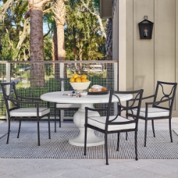 Universal Seneca Round Outdoor Dining Set - UN-SENECA-SET2