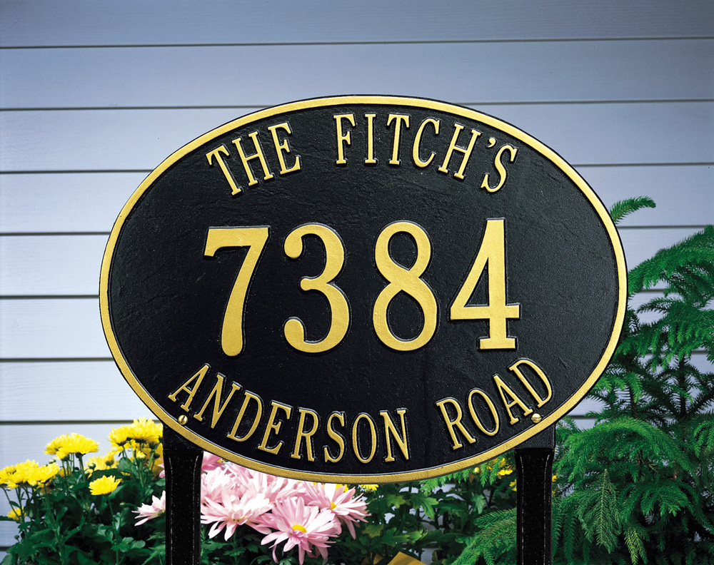 Estate Hawthorne Oval Personalized Lawn Plaque - Thumbnail 5