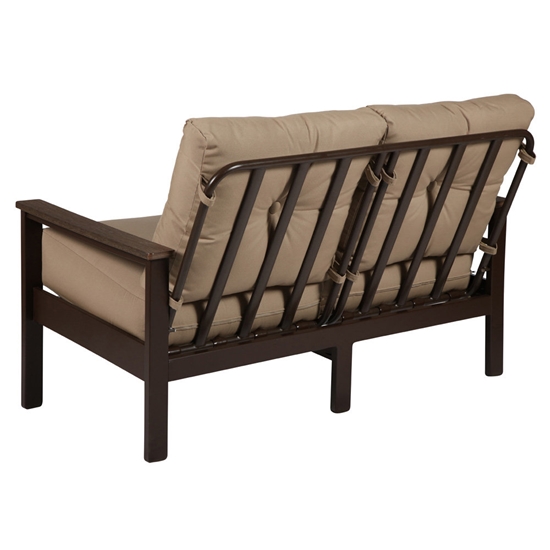 Traditional outdoor love seat