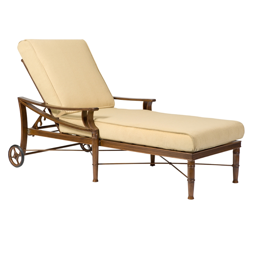 Woodard Arkadia Cushion Adjustable Chaise Lounge | 590470