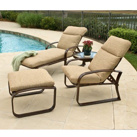Cayman Isle Cushion Ottoman - 2EM486