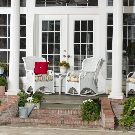 Motion based outdoor wicker furniture