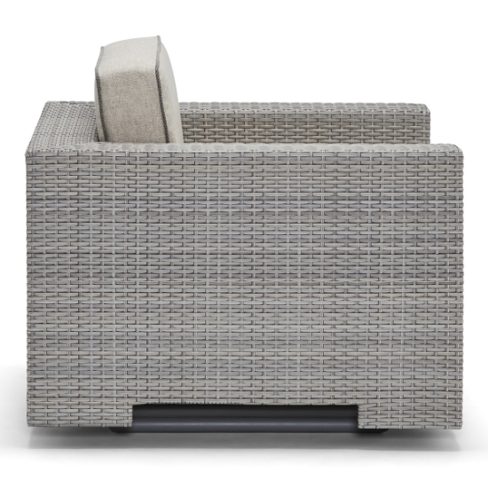 Lorenzo Swivel Lounge Chair - S720015