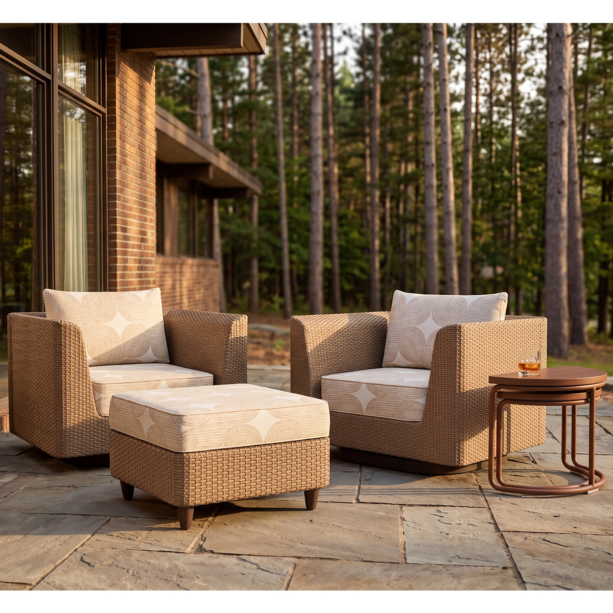 Woodard Mingle 5 Piece Swivel Lounge Chair Set with Ottoman