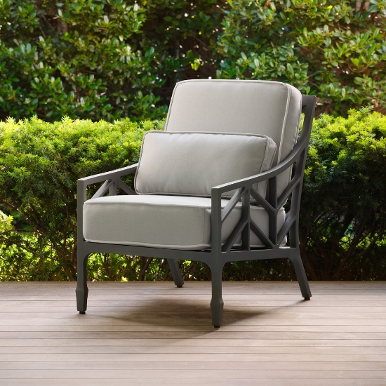Boxed outdoor kidney pillow